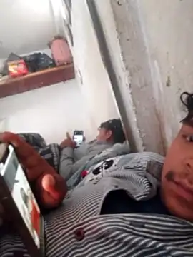 Snapshot of mayanpl chatting on February 11, 2026, 5:01 am mayanpl online show from February 11, 2026, 5:01 am