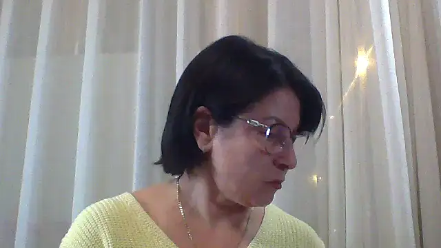 Snapshot of Asay21 chatting on February 10, 2026, 4:11 pm Asay21 online show from February 10, 2026, 4:11 pm