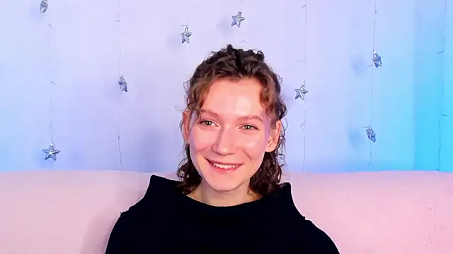 Snapshot of MarinaHottie chatting on February 4, 2026, 8:09 am MarinaHottie online show from February 4, 2026, 8:09 am