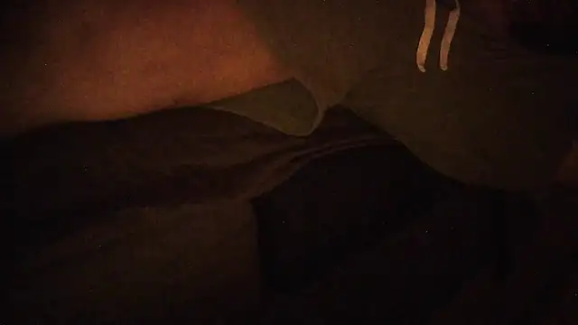 Snapshot of Tommyzzzzzz chatting on November 25, 2025, 4:18 pm Tommyzzzzzz online show from November 25, 2025, 4:18 pm