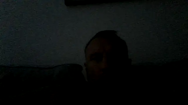 Snapshot of Tommyzzzzzz chatting on June 14, 2026, 1:58 am Tommyzzzzzz online show from June 14, 2026, 1:58 am
