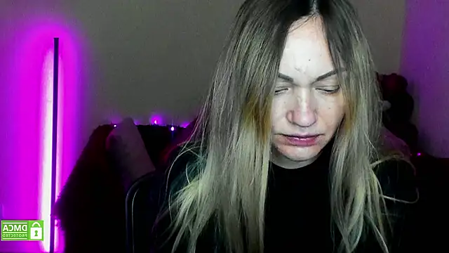 Snapshot of BlondMikey22 chatting on February 10, 2026, 12:31 pm BlondMikey22 online show from February 10, 2026, 12:31 pm