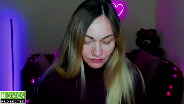 Snapshot of BlondMikey22 chatting on February 21, 2026, 6:20 pm BlondMikey22 online show from February 21, 2026, 6:20 pm