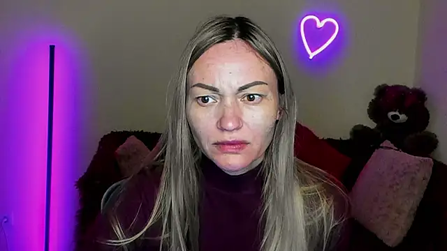 BlondMikey22 online show from April 28, 2026, 11:26 am