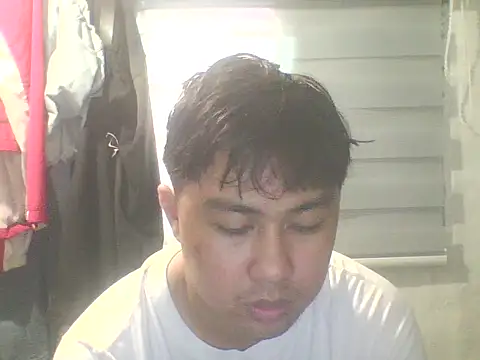 Snapshot of mattyXthridy chatting on February 22, 2026, 9:08 am mattyXthridy online show from February 22, 2026, 9:08 am