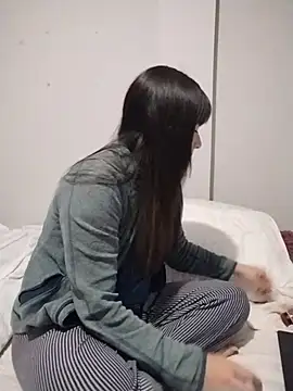 Lyonette reading1 online show from March 21, 2026, 9:14 am