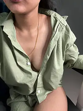 godessoflust online show from May 20, 2026, 8:04 pm