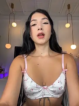 Snapshot of BadLilAngelXXX chatting on March 30, 2026, 1:12 pm BadLilAngelXXX online show from March 30, 2026, 1:12 pm