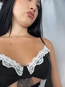 Snapshot of BadLilAngelXXX chatting on April 13, 2026, 1:16 pm BadLilAngelXXX online show from April 13, 2026, 1:16 pm