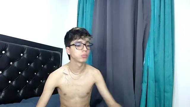 gabriel x18 online show from February 20, 2026, 9:15 pm