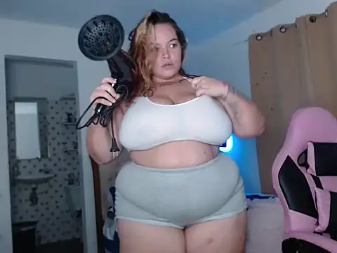 Snapshot of Angiegranados chatting on February 11, 2026, 6:35 pm Angiegranados online show from February 11, 2026, 6:35 pm