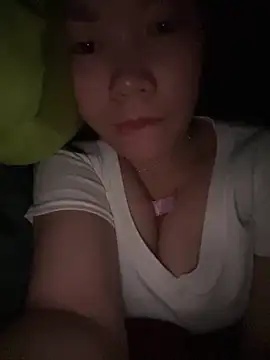 Snapshot of DoliceGirl2k chatting on February 7, 2026, 3:27 pm DoliceGirl2k online show from February 7, 2026, 3:27 pm