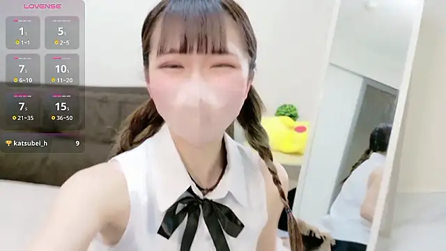 Snapshot of mi-na-chaaan chatting on February 12, 2026, 10:21 am mi-na-chaaan online show from February 12, 2026, 10:21 am