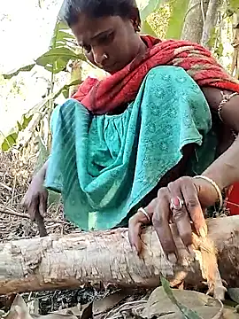 Sweet-runi online show from February 10, 2026, 10:19 am