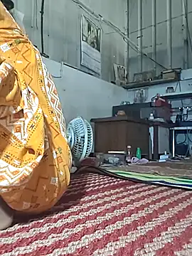 Sweet-runi online show from April 10, 2026, 2:06 am