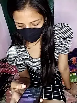 Snapshot of Naina-hott chatting on February 23, 2026, 7:11 pm Naina-hott online show from February 23, 2026, 7:11 pm