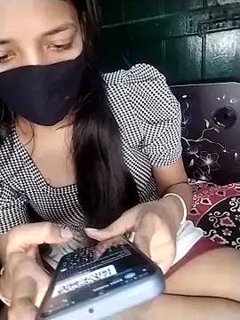 Snapshot of Naina-hott chatting on March 14, 2026, 6:57 pm Naina-hott online show from March 14, 2026, 6:57 pm