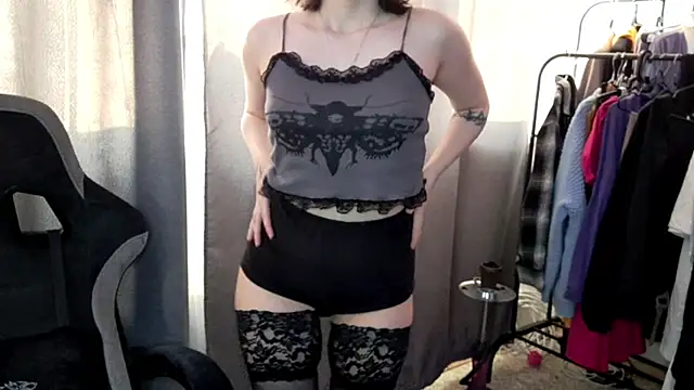 Snapshot of PureSofia chatting on February 8, 2026, 1:14 pm PureSofia online show from February 8, 2026, 1:14 pm