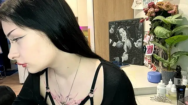 annicefeel online show from February 19, 2026, 2:02 pm