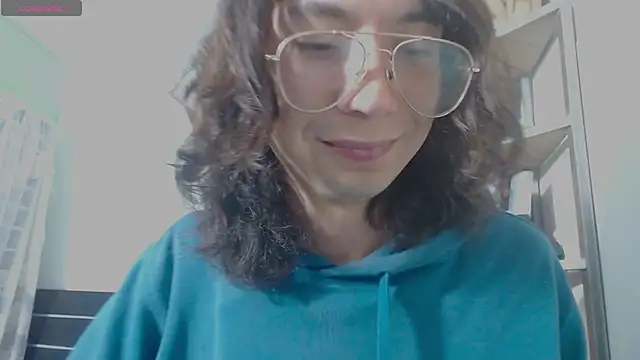 Snapshot of najimi_uwu_ chatting on February 19, 2026, 1:12 am najimi uwu online show from February 19, 2026, 1:12 am