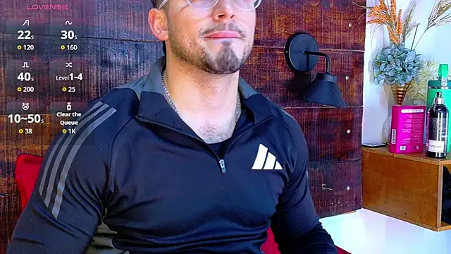 Snapshot of NICK_MOSS_ chatting on February 19, 2026, 2:29 am NICK MOSS online show from February 19, 2026, 2:29 am