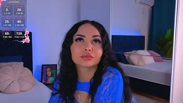 MissMichellee online show from March 25, 2026, 10:27 pm