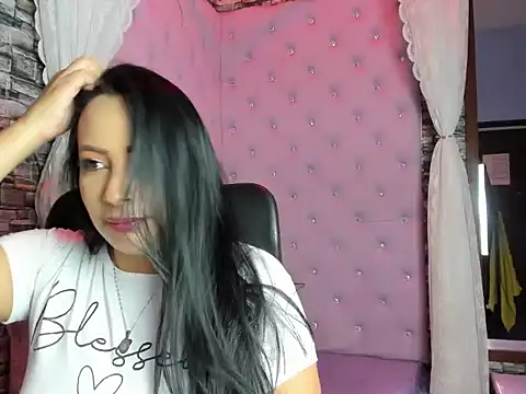 Snapshot of Ashley_Obsession chatting on February 19, 2026, 8:16 pm Ashley Obsession online show from February 19, 2026, 8:16 pm