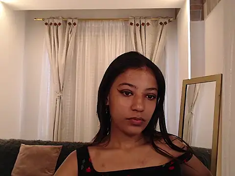 Snapshot of Scarleet_miaa chatting on May 8, 2026, 7:41 pm Scarleet miaa online show from May 8, 2026, 7:41 pm