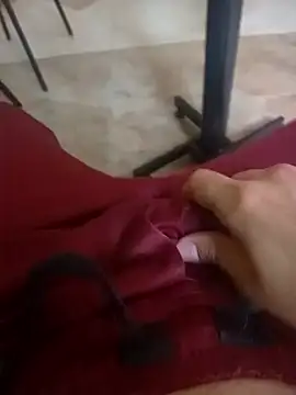 Snapshot of Harddick0094 chatting on February 28, 2026, 9:05 pm Harddick0094 online show from February 28, 2026, 9:05 pm