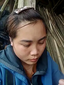 Snapshot of Susi-baby chatting on February 19, 2026, 7:04 am Susi-baby online show from February 19, 2026, 7:04 am