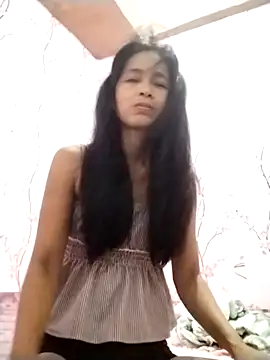 sweet maxine44 online show from July 4, 2026, 9:54 pm