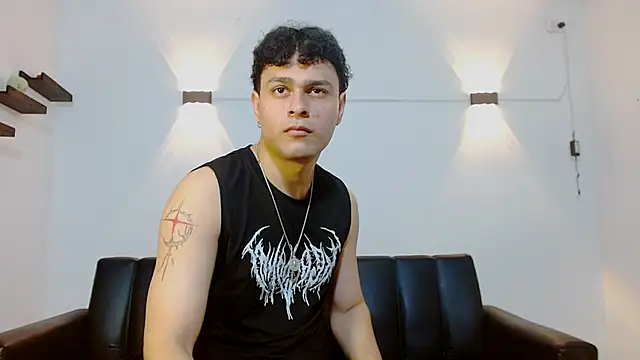 Snapshot of Philip_Jons chatting on February 18, 2026, 10:28 pm Philip Jons online show from February 18, 2026, 10:28 pm