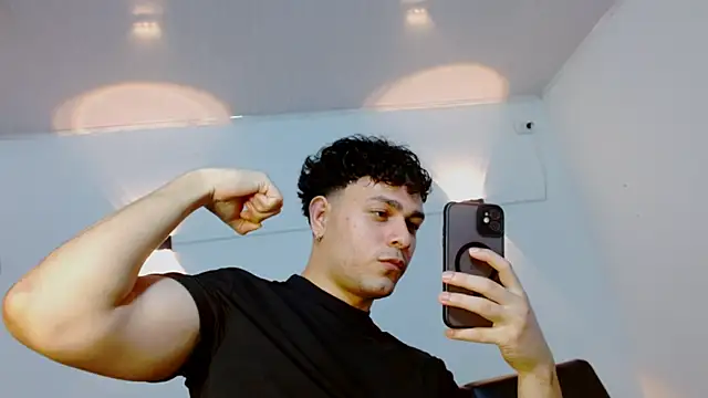 Snapshot of Philip_Jons chatting on February 22, 2026, 10:19 pm Philip Jons online show from February 22, 2026, 10:19 pm