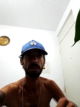 Snapshot of Swicth_love chatting on April 26, 2026, 3:26 am Swicth love online show from April 26, 2026, 3:26 am