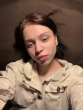 Snapshot of _luna_fox_ chatting on February 10, 2026, 6:56 pm luna fox online show from February 10, 2026, 6:56 pm