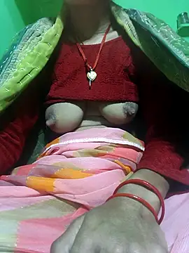 Snapshot of Komal4050 chatting on February 20, 2026, 1:46 am Komal4050 online show from February 20, 2026, 1:46 am