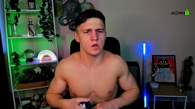 Snapshot of emmanuel_shine chatting on March 5, 2026, 7:04 am emmanuel shine online show from March 5, 2026, 7:04 am