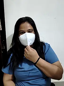 Snapshot of Siya__499 chatting on February 8, 2026, 7:28 pm Siya 499 online show from February 8, 2026, 7:28 pm