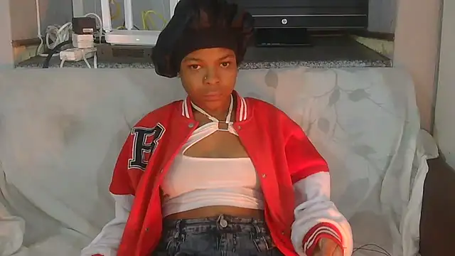 xxBabyDoll online show from April 15, 2026, 5:14 am