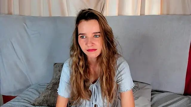 OnyxViper online show from April 15, 2026, 7:04 am