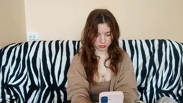 Snapshot of LanitaHemple chatting on April 5, 2026, 6:21 am LanitaHemple online show from April 5, 2026, 6:21 am