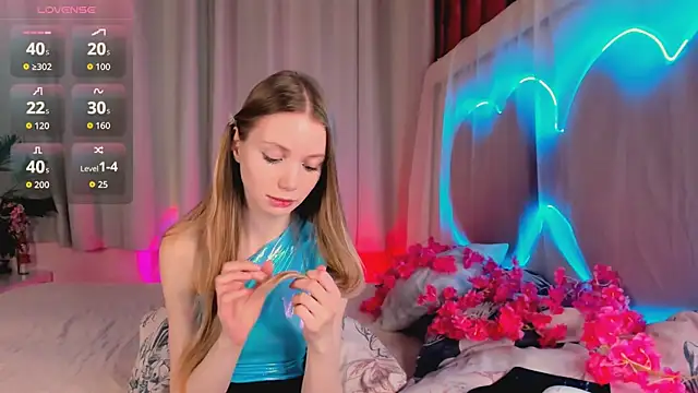 Snapshot of lada2k4 chatting on March 13, 2026, 5:36 am lada2k4 online show from March 13, 2026, 5:36 am