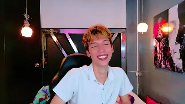 Liam Green1 online show from February 19, 2026, 12:12 pm