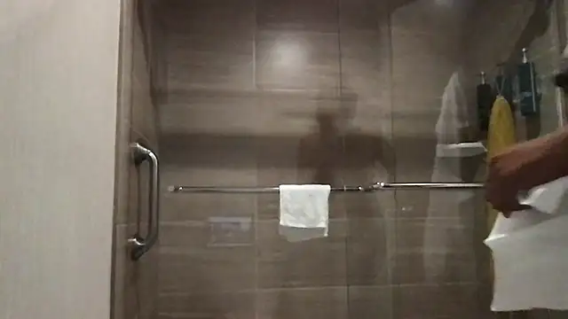 Snapshot of bisexualbeauty50 chatting on February 25, 2026, 4:05 pm bisexualbeauty50 online show from February 25, 2026, 4:05 pm