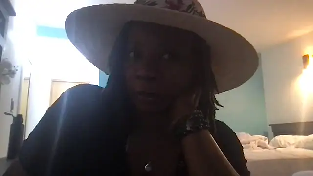 Snapshot of bisexualbeauty50 chatting on March 8, 2026, 11:58 am bisexualbeauty50 online show from March 8, 2026, 11:58 am