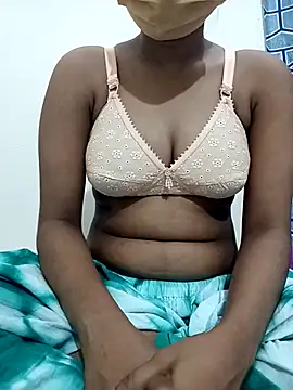 Snapshot of Cute_Queen_Noor chatting on March 29, 2026, 6:19 pm Cute Queen Noor online show from March 29, 2026, 6:19 pm