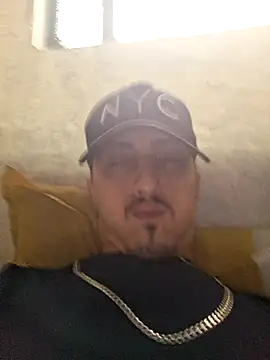 Snapshot of ReizinhoOh chatting on February 10, 2026, 8:46 pm ReizinhoOh online show from February 10, 2026, 8:46 pm