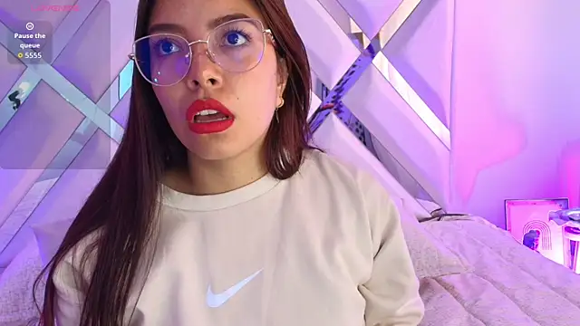 Snapshot of Ariana_Castillo__ chatting on February 23, 2026, 12:46 pm Ariana Castillo online show from February 23, 2026, 12:46 pm