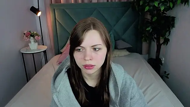 Snapshot of LesleySky chatting on February 28, 2026, 7:15 pm LesleySky online show from February 28, 2026, 7:15 pm