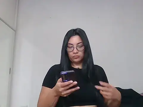 Snapshot of Agusgold22 chatting on March 16, 2026, 3:05 pm Agusgold22 online show from March 16, 2026, 3:05 pm